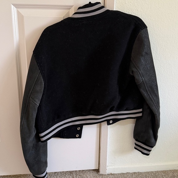 Adaptation jacket - Picture 5 of 5